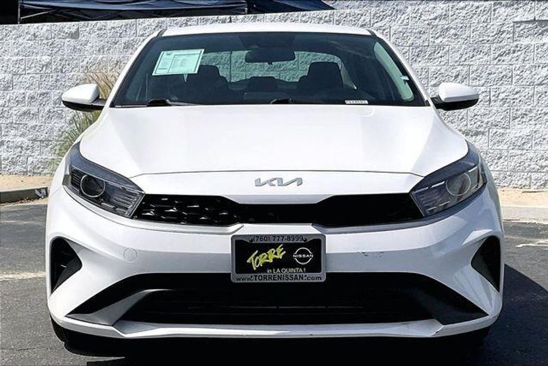 Used 2023 Kia Forte LXSImage 2
