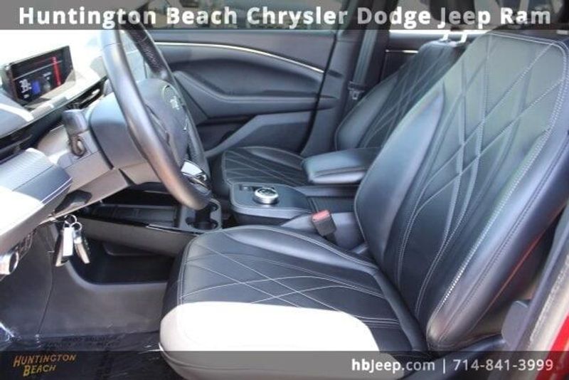 2022 Ford Mustang Mach-E SelectImage 33