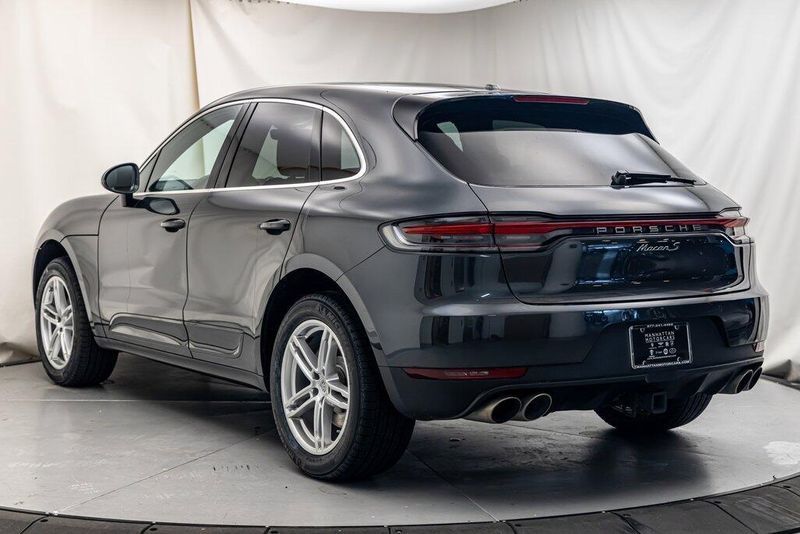 2020 Porsche Macan SImage 3