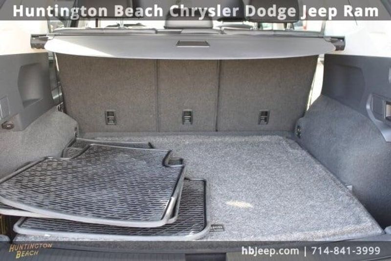 2018 Volkswagen Tiguan 2.0T SEImage 41