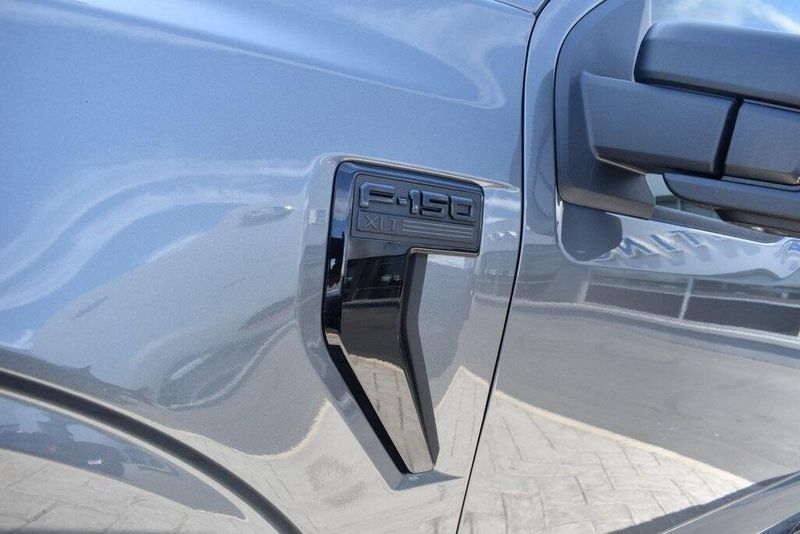 New 2025 Ford F-150 XLTImage 4