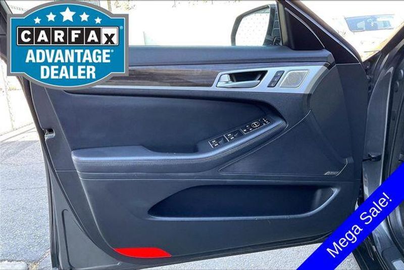 Used 2018 Genesis G80 3.8Image 22