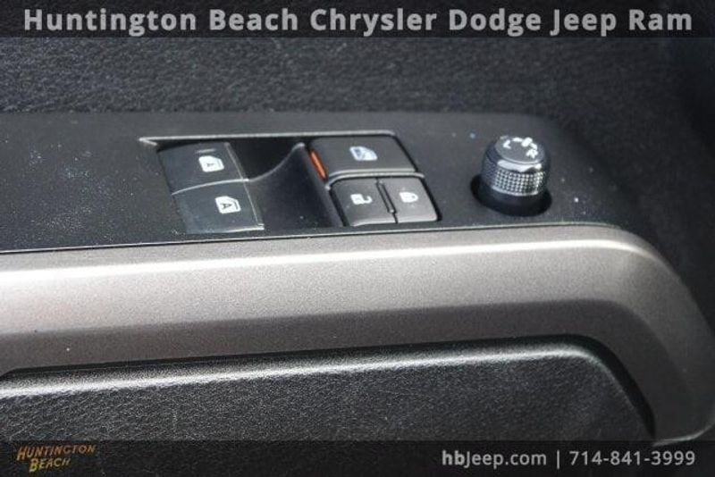 2022 Toyota Tacoma TRD SportImage 17