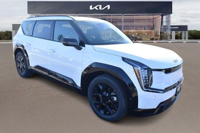 New 2026 Kia EV9 LandImage 11