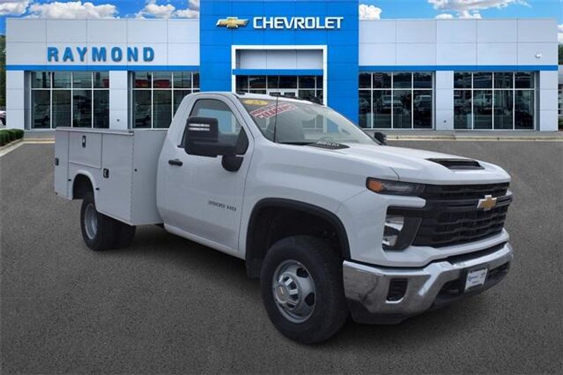 New 2025 Chevrolet Silverado 3500HD Work TruckImage 1