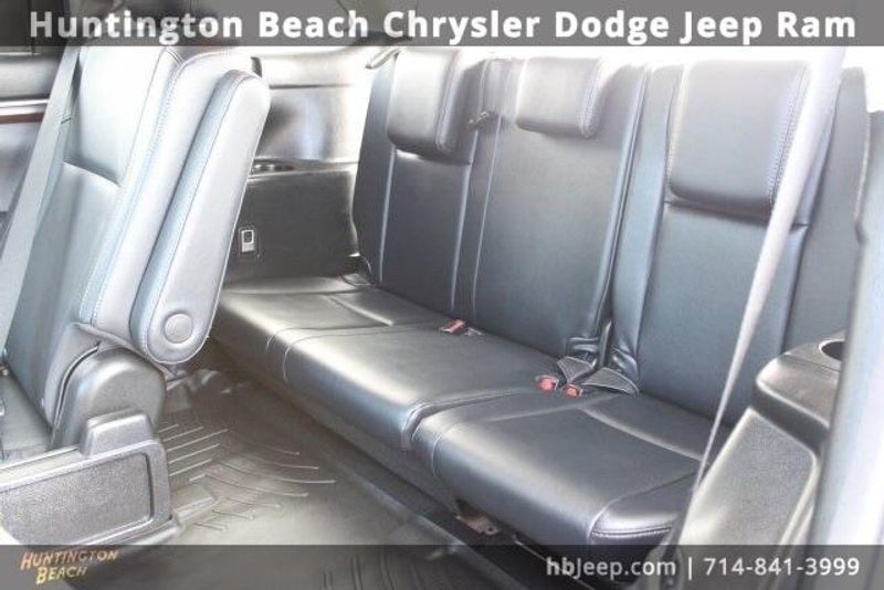 2016 Toyota Highlander LimitedImage 43