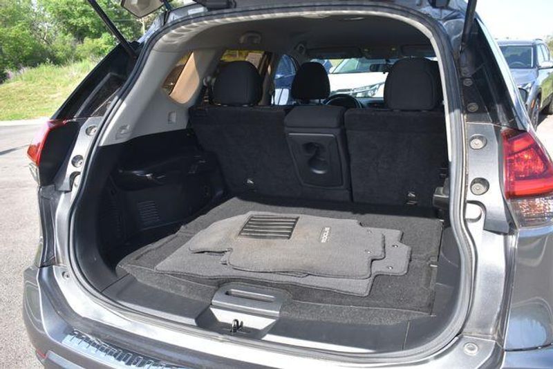 Used 2018 Nissan Rogue SImage 15