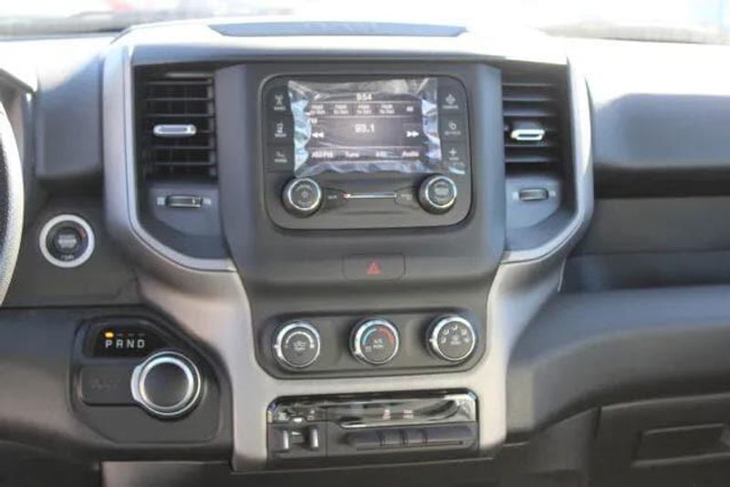 2023 RAM 2500 Tradesman Crew Cab 4x2 Long BoxImage 17