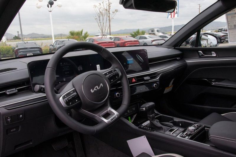 New 2026 Kia K5 GT-LineImage 9