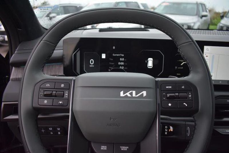 New 2027 Kia Telluride Hybrid X-Line SX PrestigeImage 36