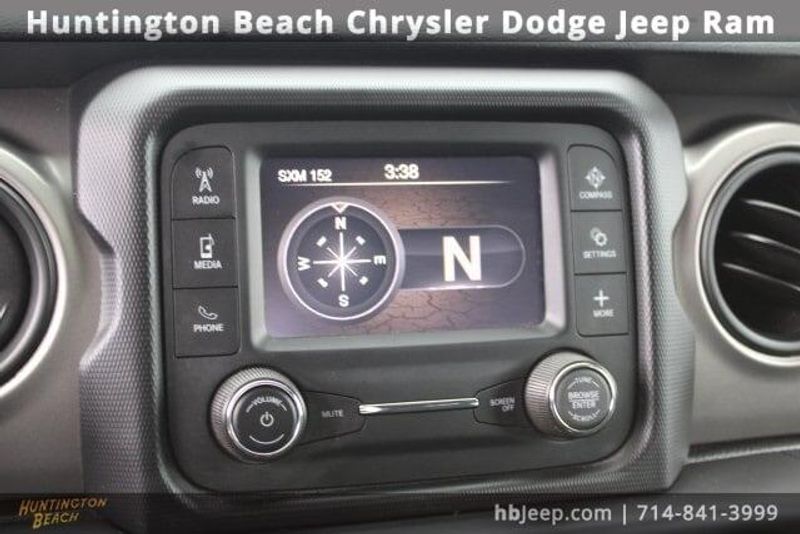 2021 Jeep Wrangler Unlimited WillysImage 22