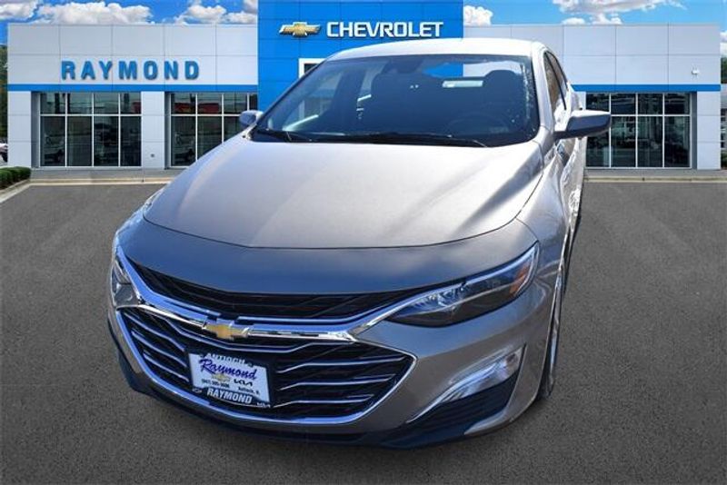 2025 Chevrolet Malibu LSImage 7