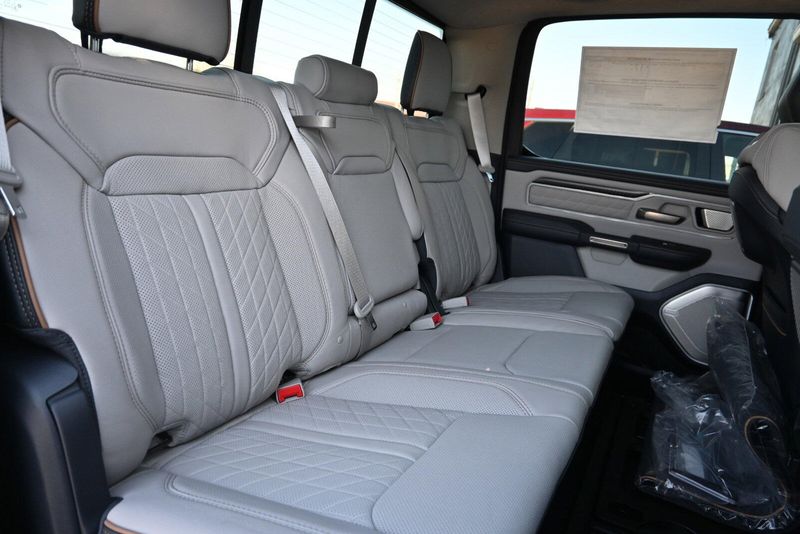 2025 RAM 1500 TungstenImage 23