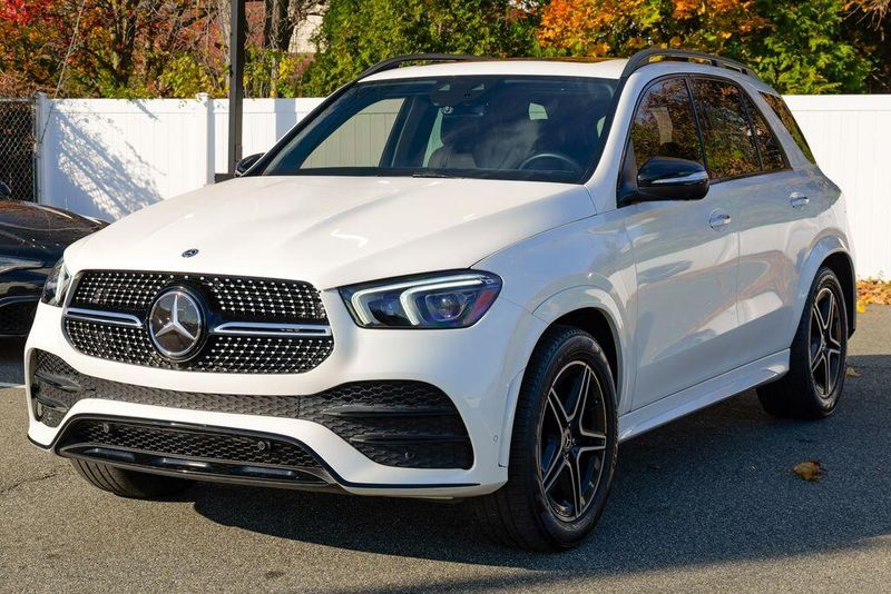 2020 Mercedes Benz GLE 450 4MATIC photo 2