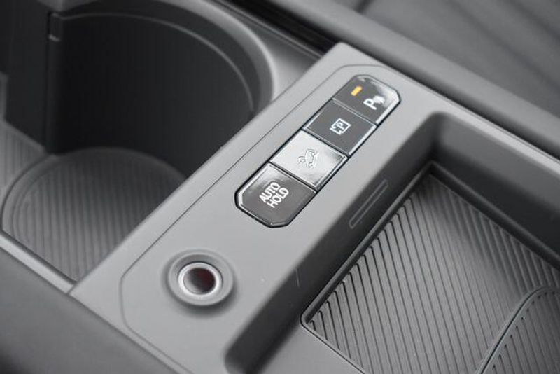 New 2026 Kia EV9 GT-LineImage 29