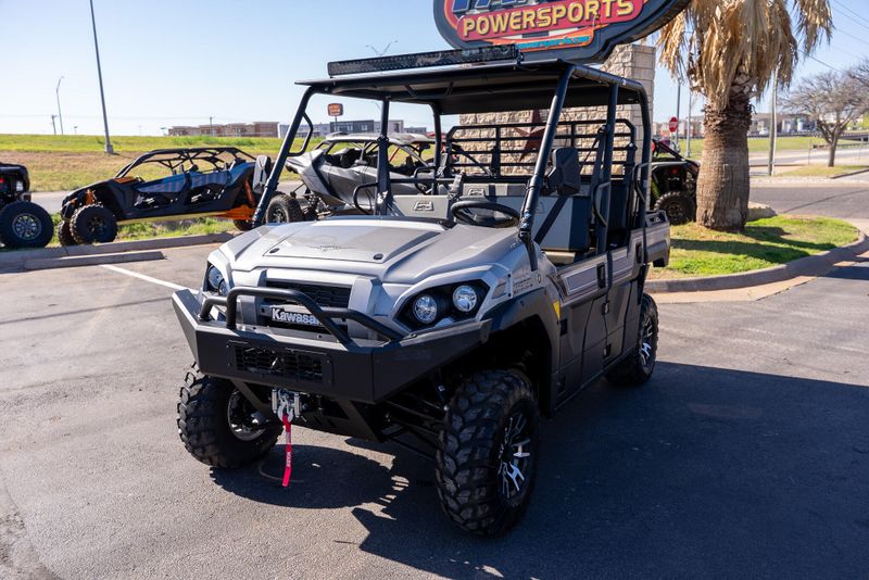 NEW 2026 KAWASAKI MULE PROFXT 1000 LE RANCH EDITION Image 9