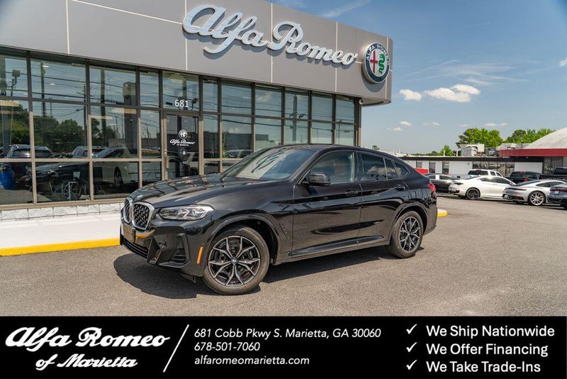 2022 BMW X4 xDrive30i