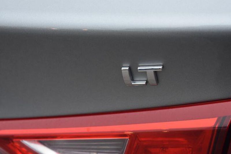 Used 2023 Chevrolet Malibu LTImage 13