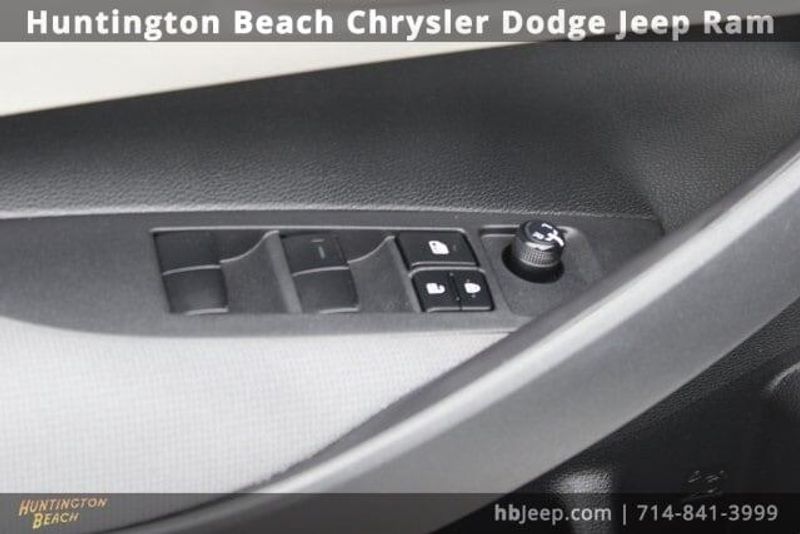2024 Toyota Corolla LEImage 12