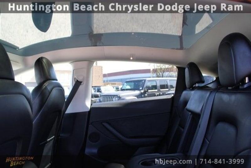 2023 Tesla Model Y Long RangeImage 34