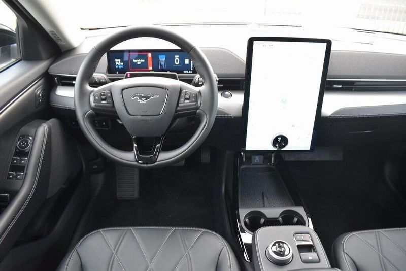 2023 Ford Mustang Mach-E California Route 1Image 11