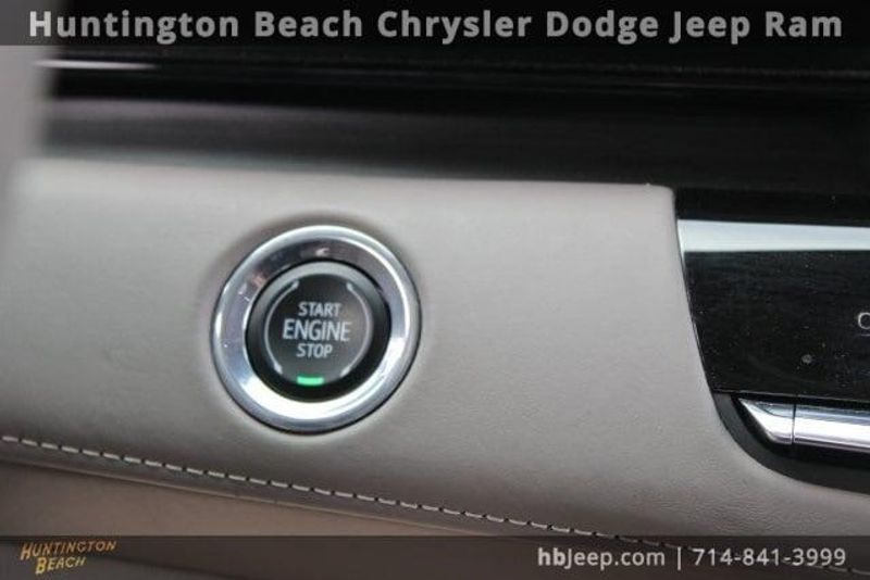 2023 Cadillac Escalade Sport PlatinumImage 28