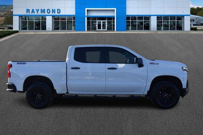 Used 2021 Chevrolet Silverado-1500 LT-Trail-BossImage 2
