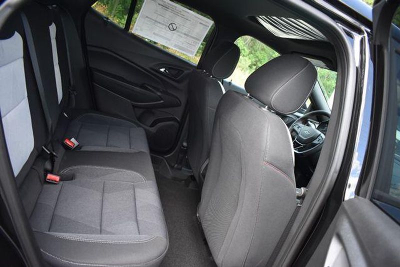 New 2026 Chevrolet Trax 1RSImage 14