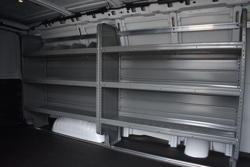 New 2025 Chevrolet Express 2500 Work VanImage 15