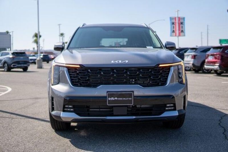 2025 Kia Sorento Hybrid EXImage 2