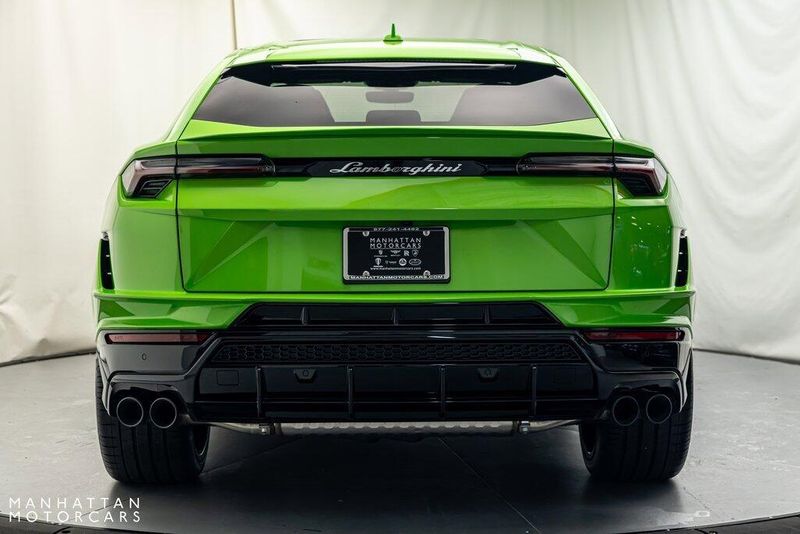 2024 Lamborghini Urus SImage 4