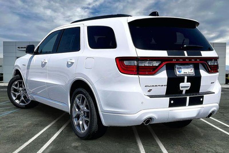 New 2026 Dodge Durango Gt Premium Awd Hemi V8Image 2