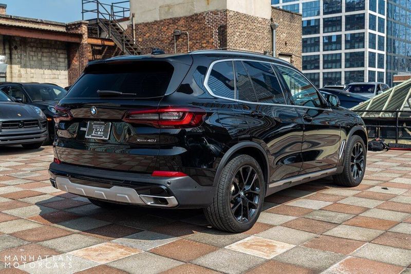 2022 BMW X5 xDrive40iImage 5