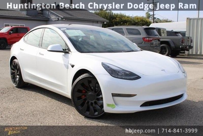 2023 Tesla Model 3 PerformanceImage 1