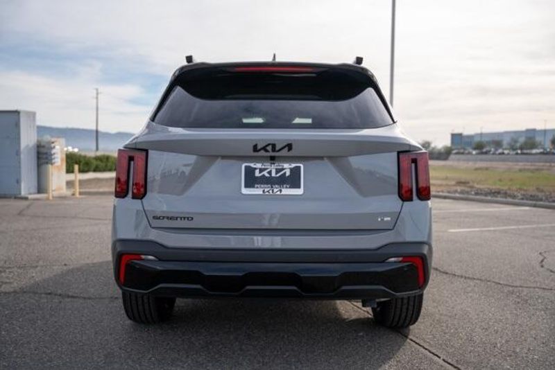 New 2026 Kia Sorento X-Line EXImage 6