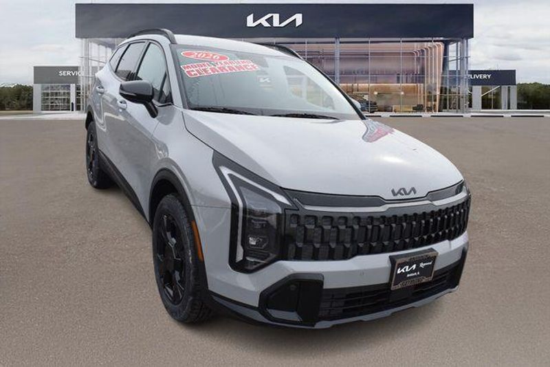 New 2026 Kia Sportage X-LineImage 10