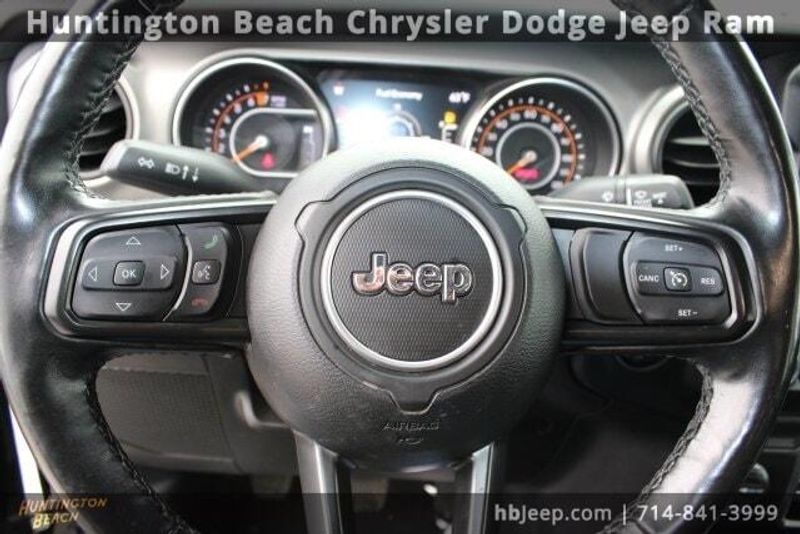 2021 Jeep Wrangler Unlimited WillysImage 18