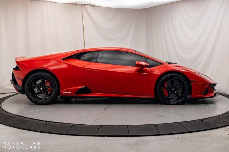 2020 Lamborghini Huracan EVO BaseImage 6