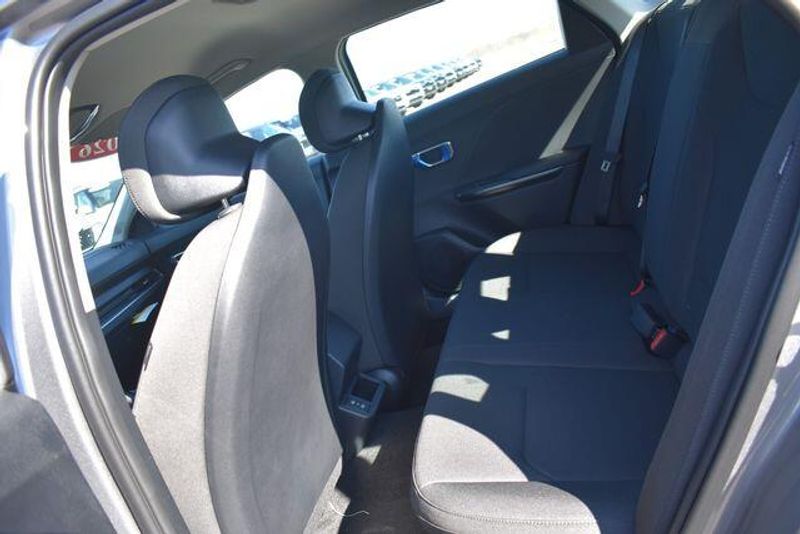 New 2026 Kia K4 LXSImage 16