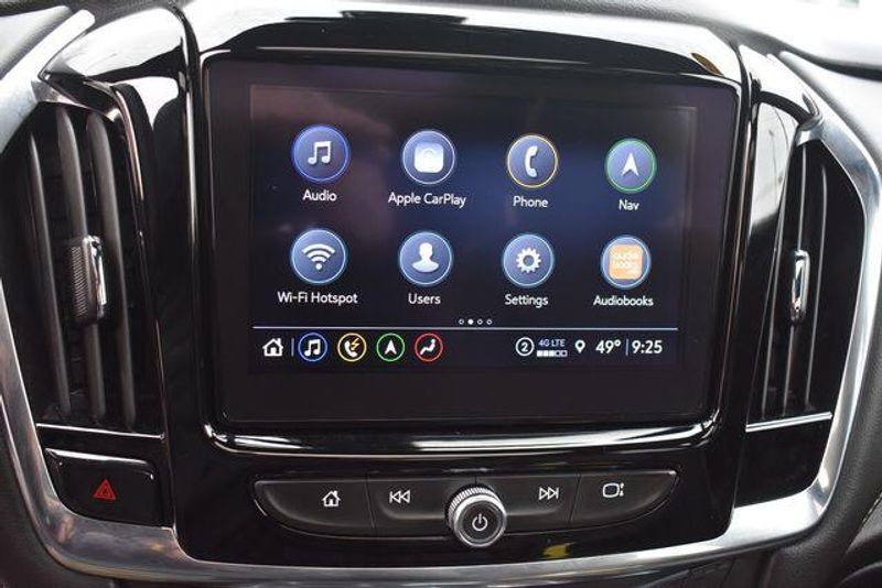 Used 2023 Chevrolet Traverse PremierImage 36