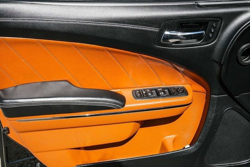 2020 Dodge Charger SRT Hellcat Widebody w/ Carbon/Suede Interior & Moon RoofImage 21