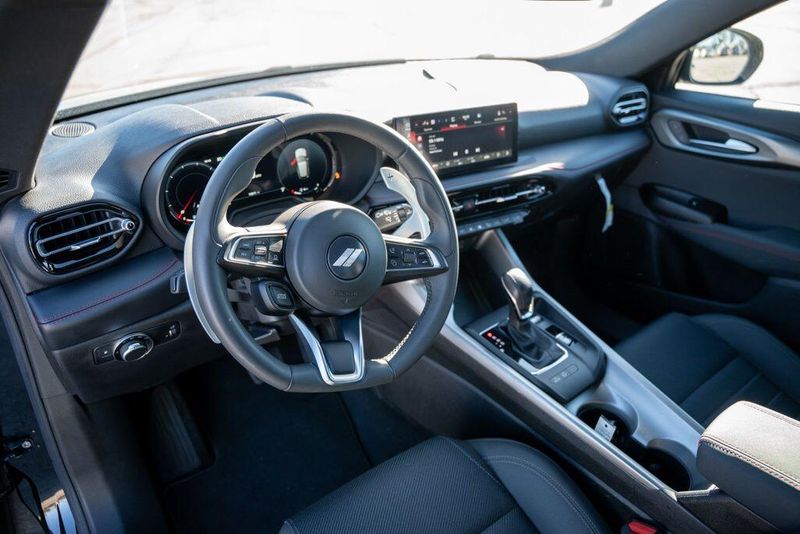 Used 2024 Dodge Hornet R/TImage 11