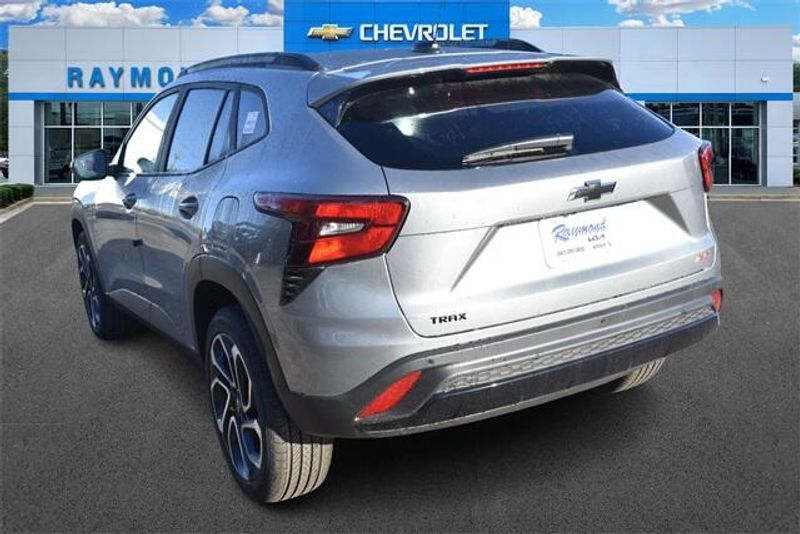 2025 Chevrolet Trax 2RSImage 5