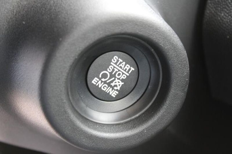 2025 RAM ProMaster 1500 Low Roof 118 WBImage 30