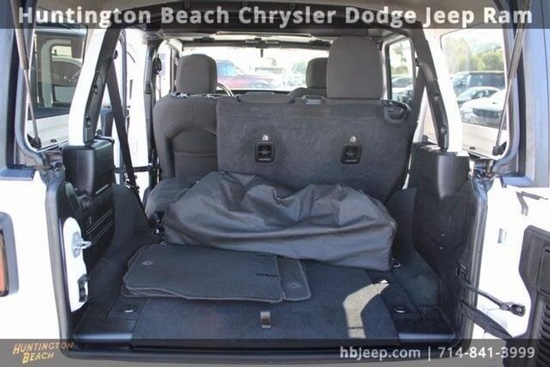2022 Jeep Wrangler Unlimited Sport SImage 35