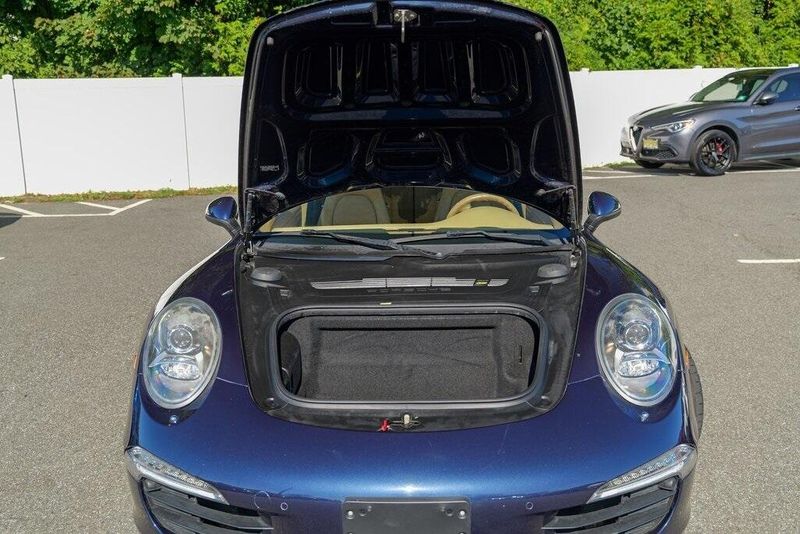 2014 Porsche 911 Cabriolet photo 44