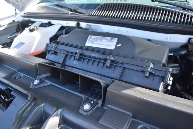 New 2026 Chevrolet Express 3500 Work VanImage 25