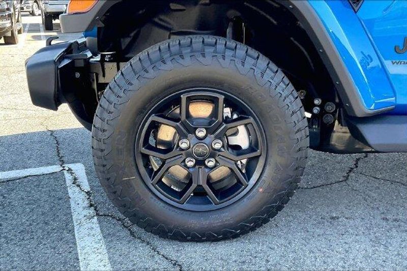 New 2027 Jeep Wrangler 4-door California EditionImage 10