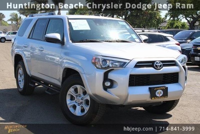 2021 Toyota 4Runner SR5Image 1