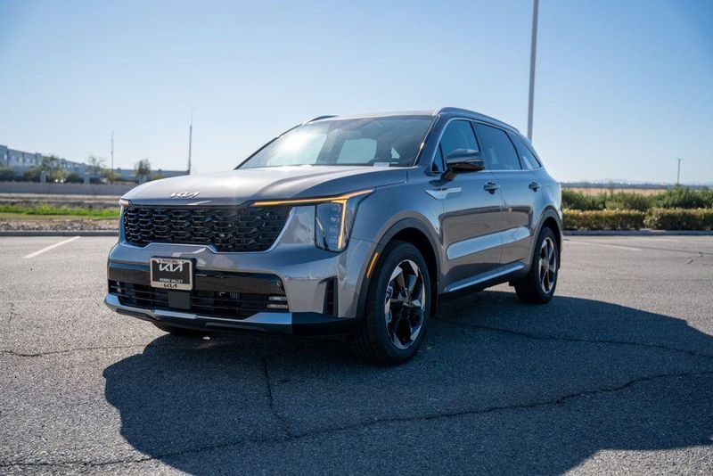 New 2026 Kia Sorento Hybrid EXImage 3